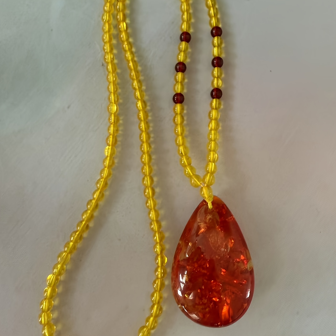 Women's Natural Baltic Amber Flower Water Drop Pendant Necklace